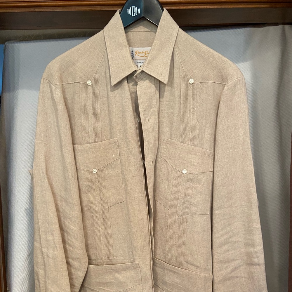 Men’s Guayabera
